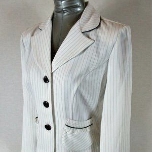 Donutz Inc womens Sz 7 juniors L/S white PINSTRIPE